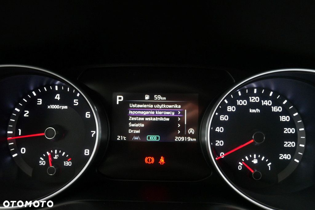 Kia Ceed - 9