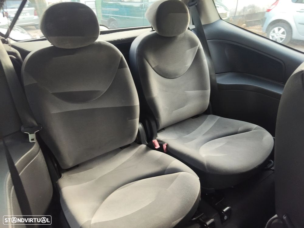 Citroën C2 1.1 Tonic - 11