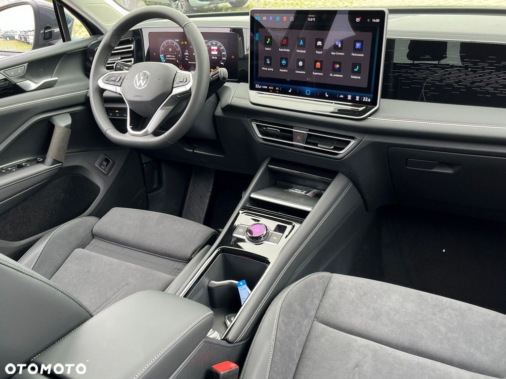 Volkswagen Tiguan 1.5 eTSI Elegance DSG - 8