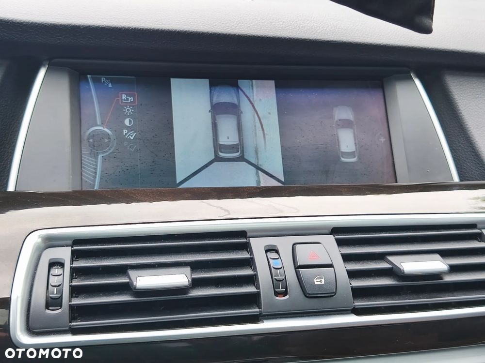 BMW 5GT 530d xDrive - 17