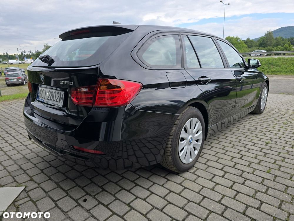 BMW Seria 3 318d - 7