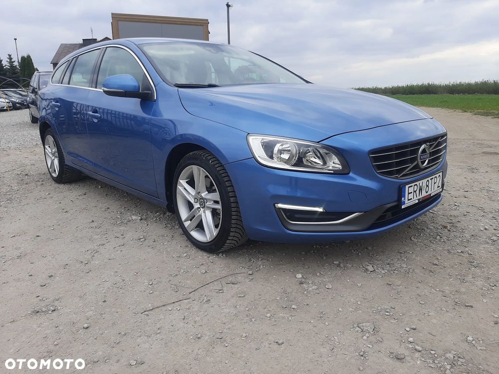 Volvo V60 D4 Business Edition - 10