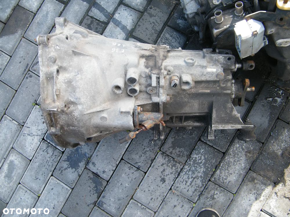 Skrzynia biegów manualna S5D 250G BMW E36 1.8 B 115km - 1