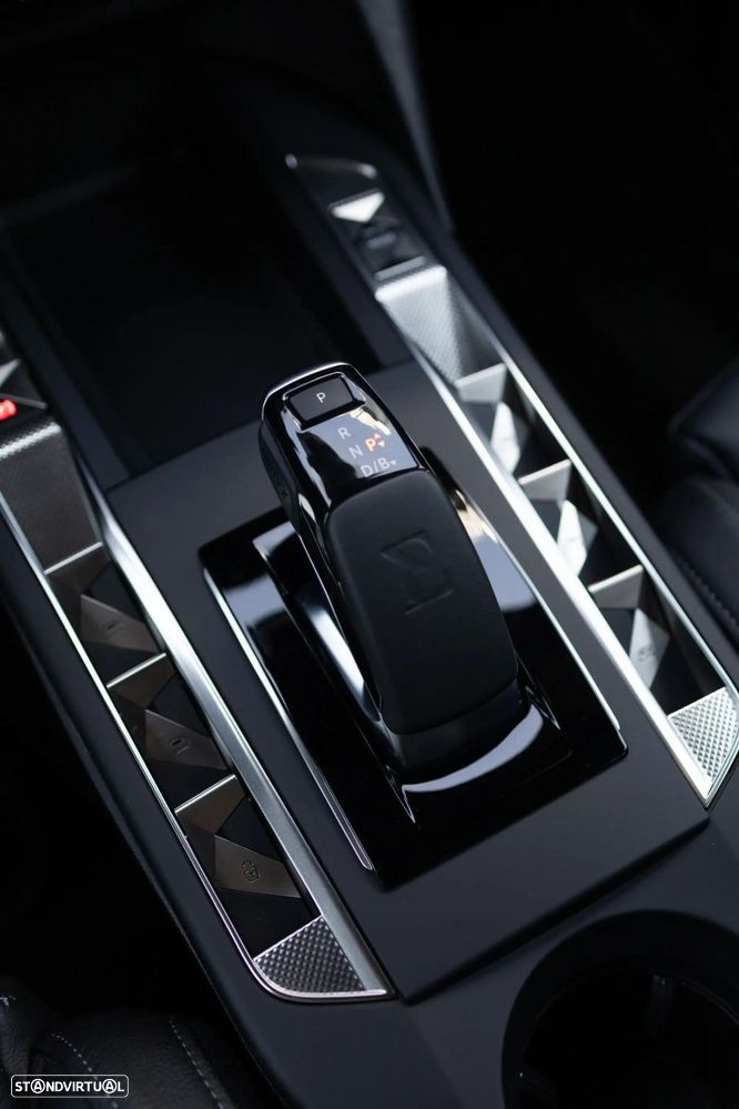 DS DS3 Crossback E-Tense Performance Line - 31