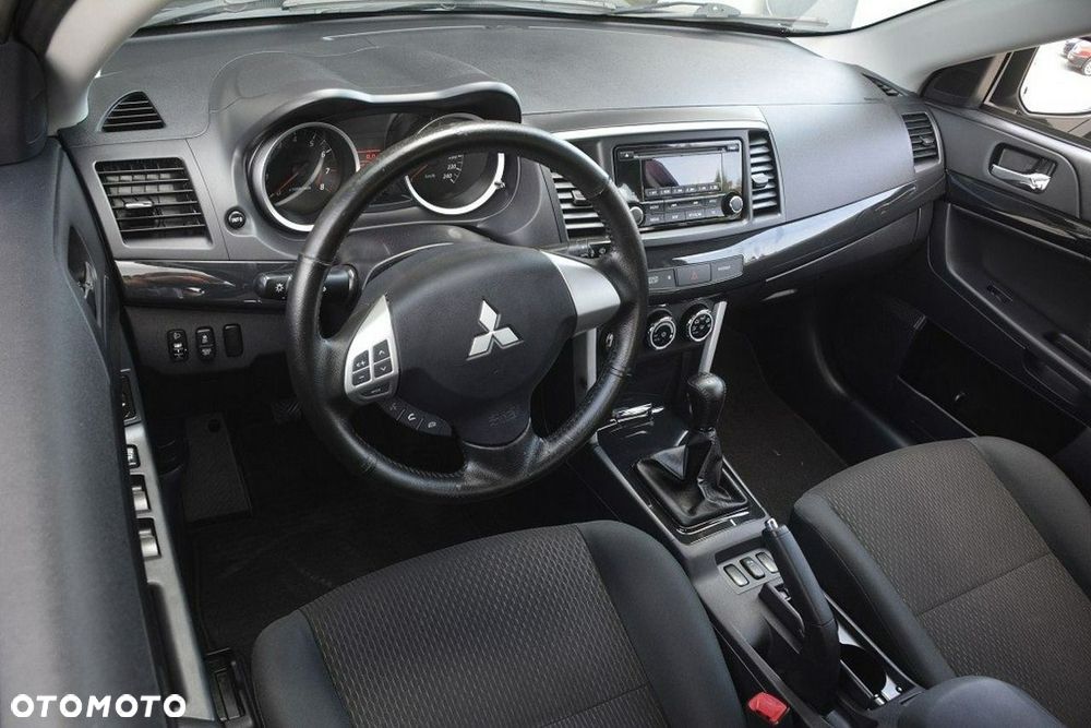 Mitsubishi Lancer 1.6 - 16