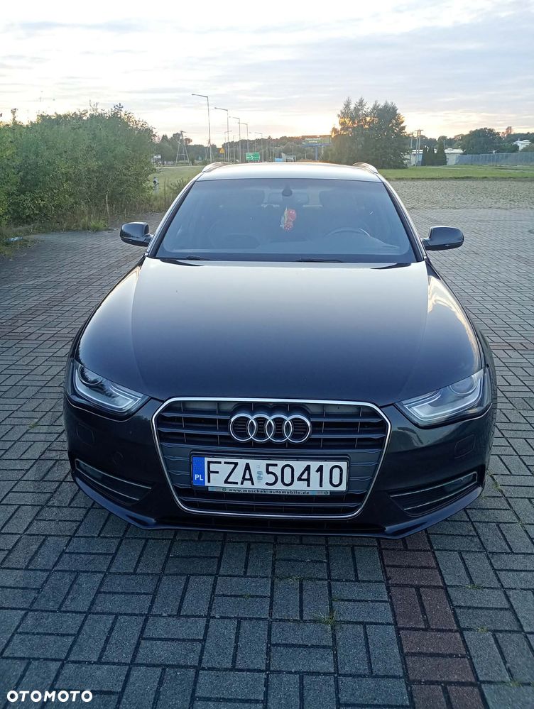 Audi A4 Avant 2.0 TDI DPF S line Sportpaket - 1