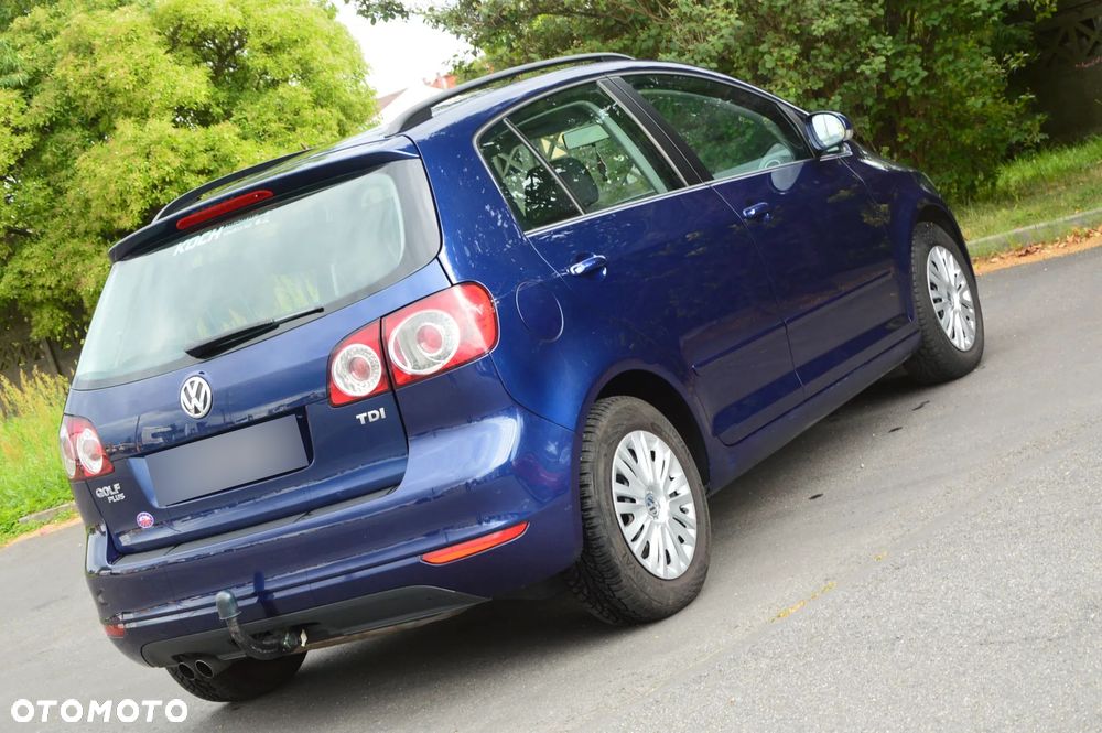 Volkswagen Golf Plus 2.0 TDI Comfortline - 17