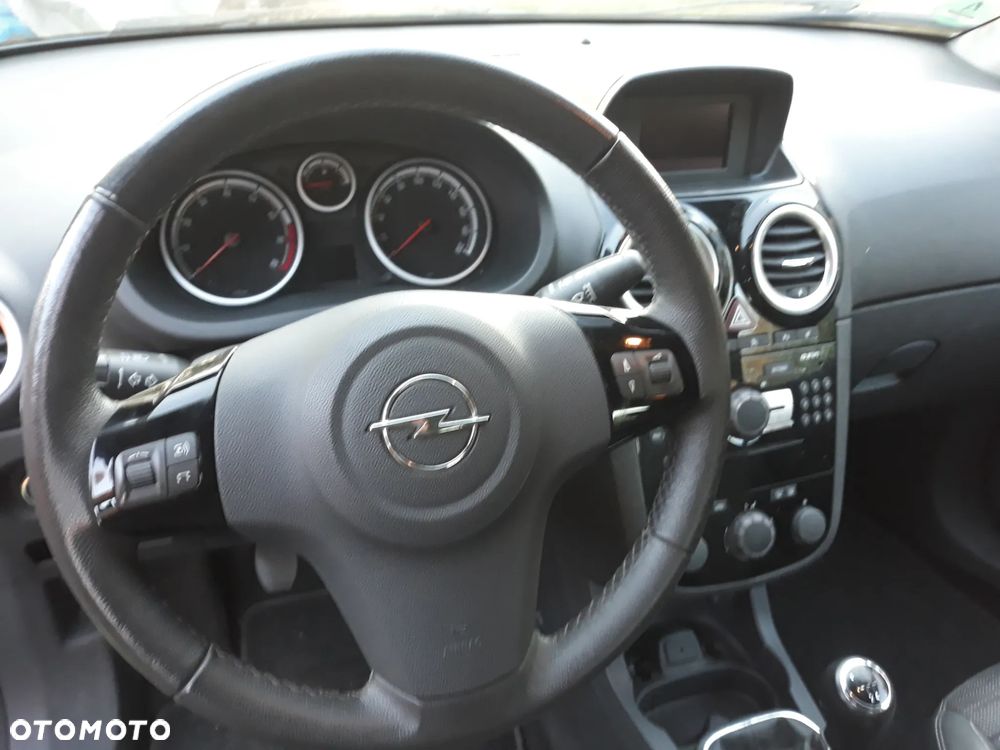 Opel Corsa - 5
