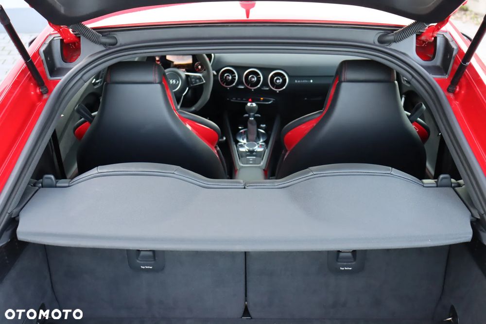 Audi TT Coupé - 33