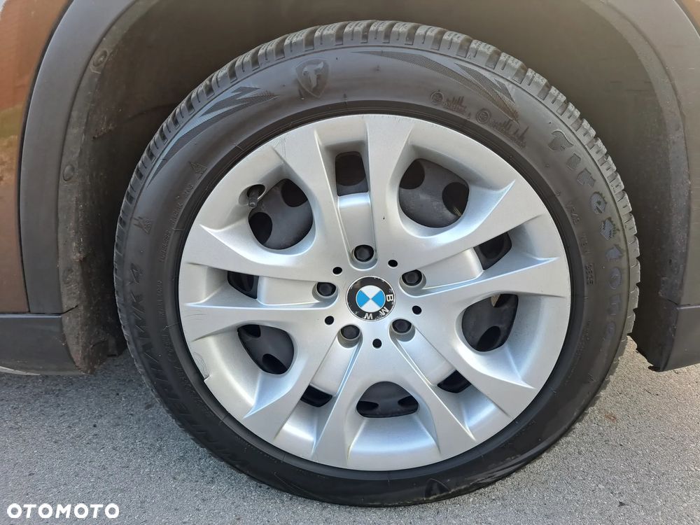 BMW X1 - 17