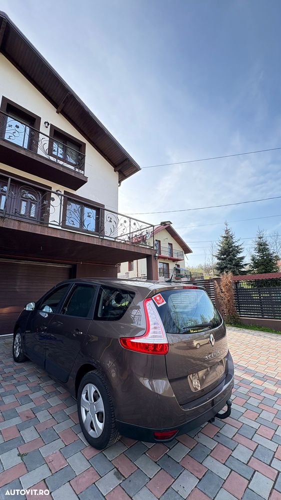 Renault Scenic 1.5 dCi Luxe Privilege - 18