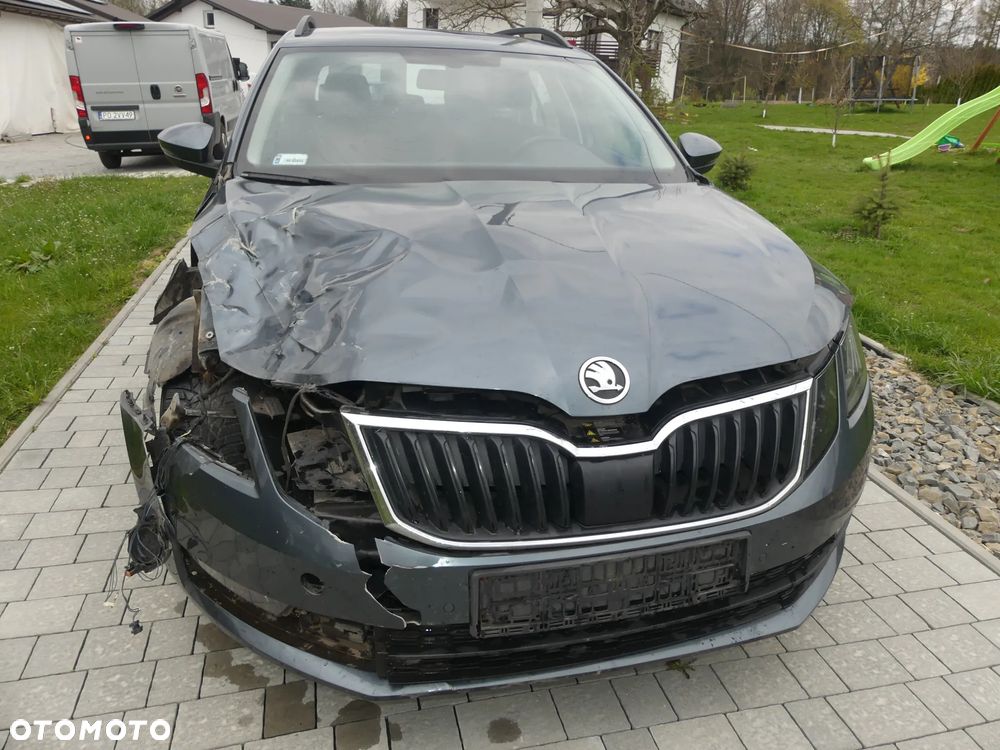 Skoda Octavia 1.6 TDI SCR Style - 36