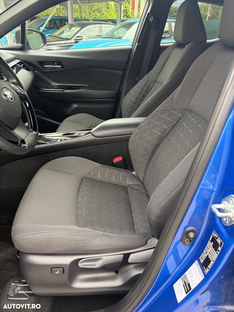 Toyota C-HR 2.0 HSD 184 CP 4x2 CVT C-lassy bi-tone - 25
