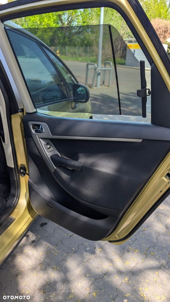 Citroën C4 Picasso 1.8 16V Confort - 17