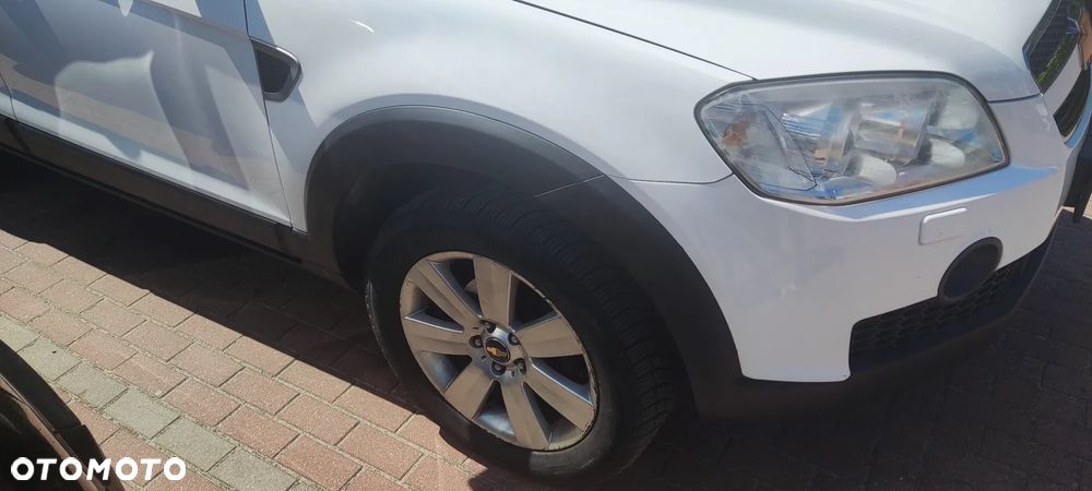 Chevrolet Captiva 3.2 LT high - 12