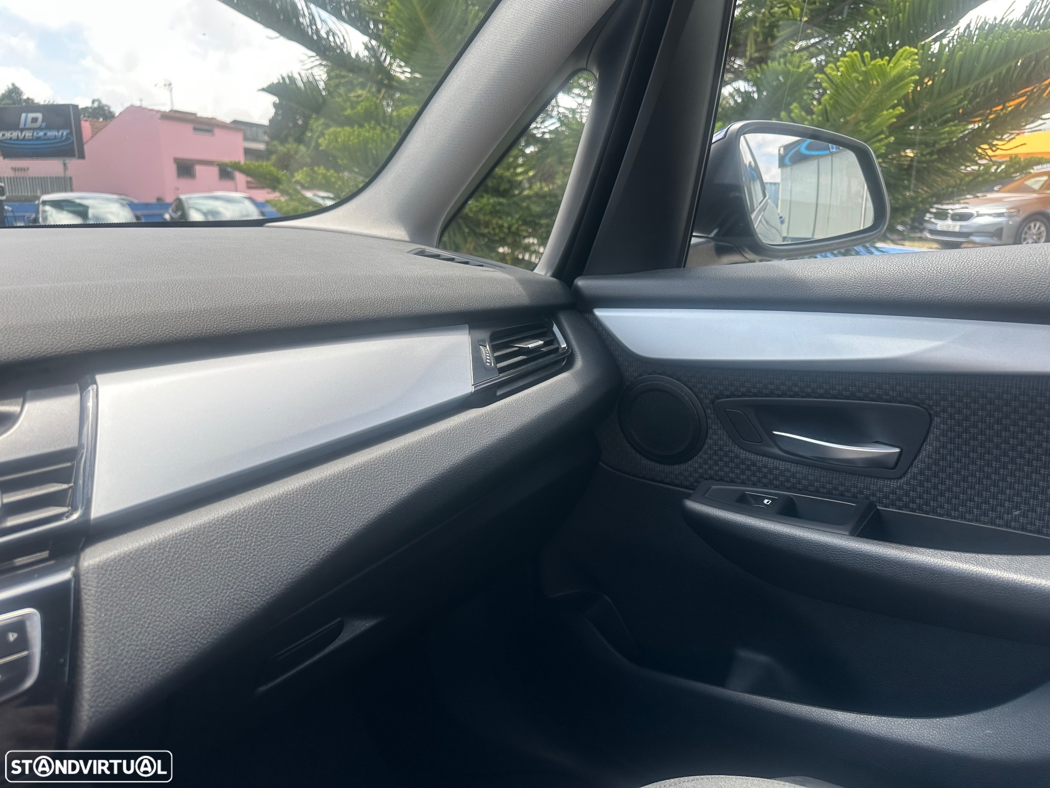 BMW 216 Gran Tourer d - 41