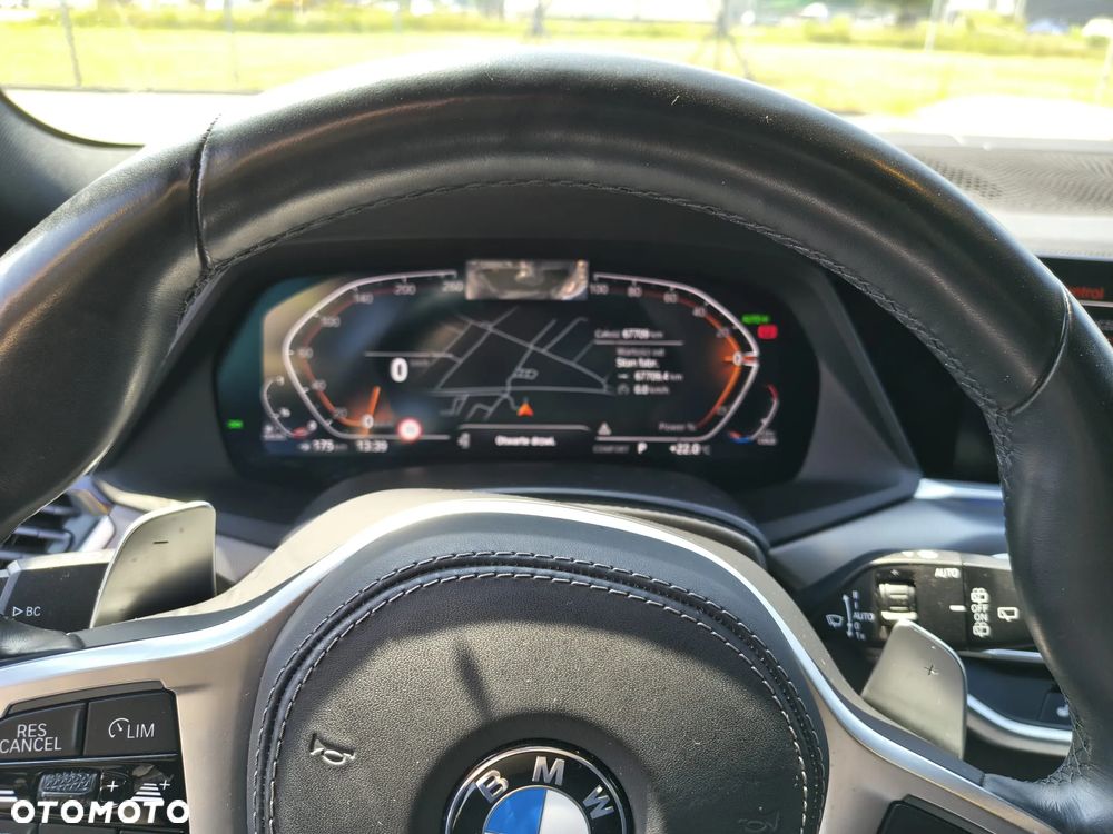 BMW X5 xDrive25d - 28