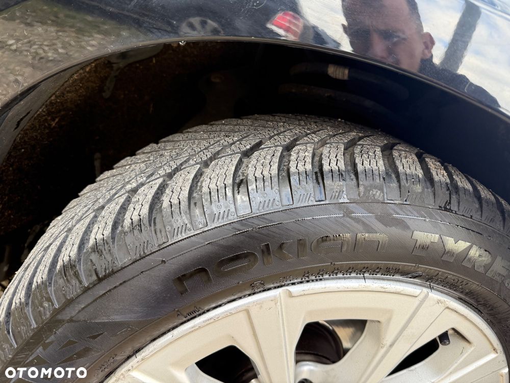 BMW Seria 3 318d - 8