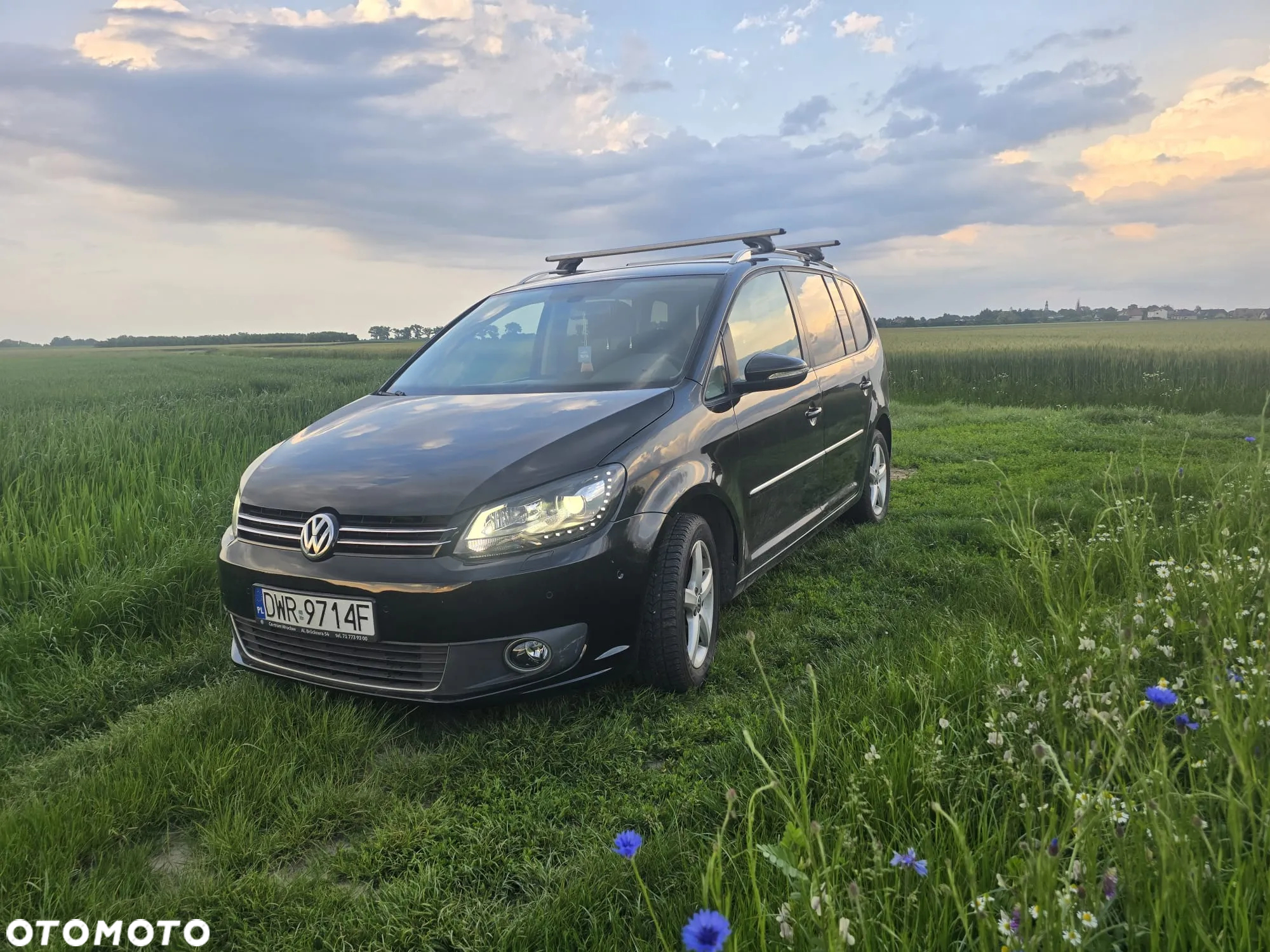 Volkswagen Touran 2.0 TDI DPF Highline - 12