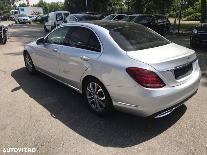Mercedes-Benz C 220 (BlueTEC) d 7G-TRONIC Avantgarde - 7