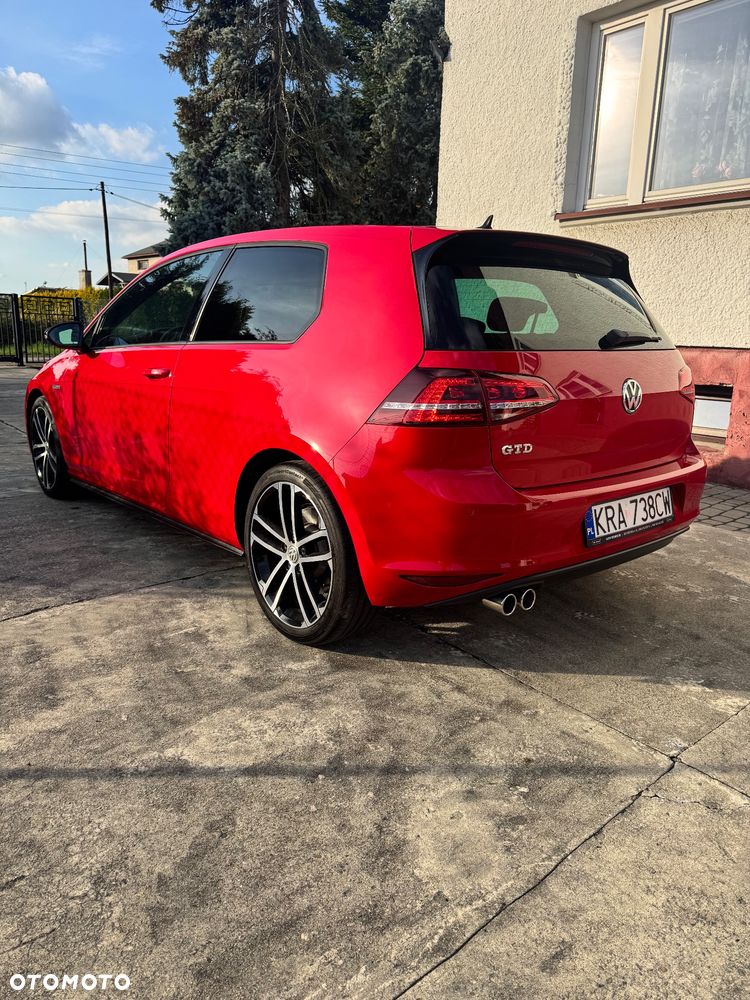 Volkswagen Golf 2.0 TDI BMT GTD - 4