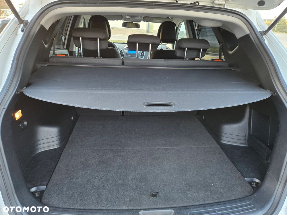 Hyundai ix35 1.6 2WD Classic - 17