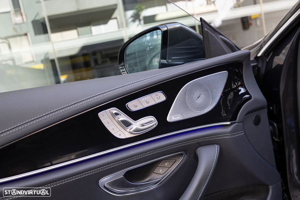 Mercedes-Benz AMG GT 53 4Matic+ 4D Speedshift TCT 9G — fotografia 6