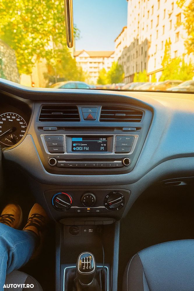 Hyundai i20 1.1 CRDi M/T Confort - 6