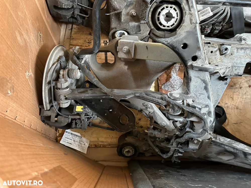 Punte spate VOLVO XC 60 ,4x2 ,an 2019-2023 - 4