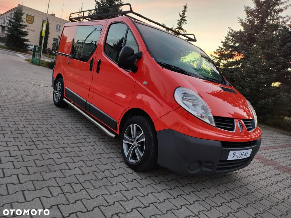 Renault Trafic - 2