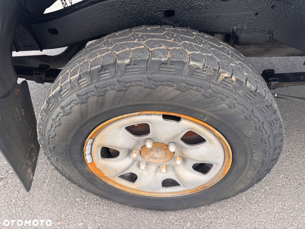 Toyota Hilux 3.0 D-4D Invincible - 26
