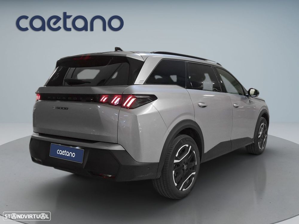 Peugeot e-5008 73 kWh Allure — fotografia 8