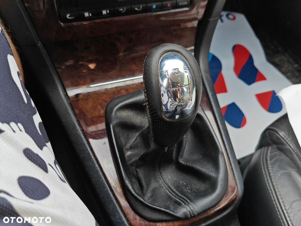 Skoda Superb 1,9 TDI Exclusive - 26