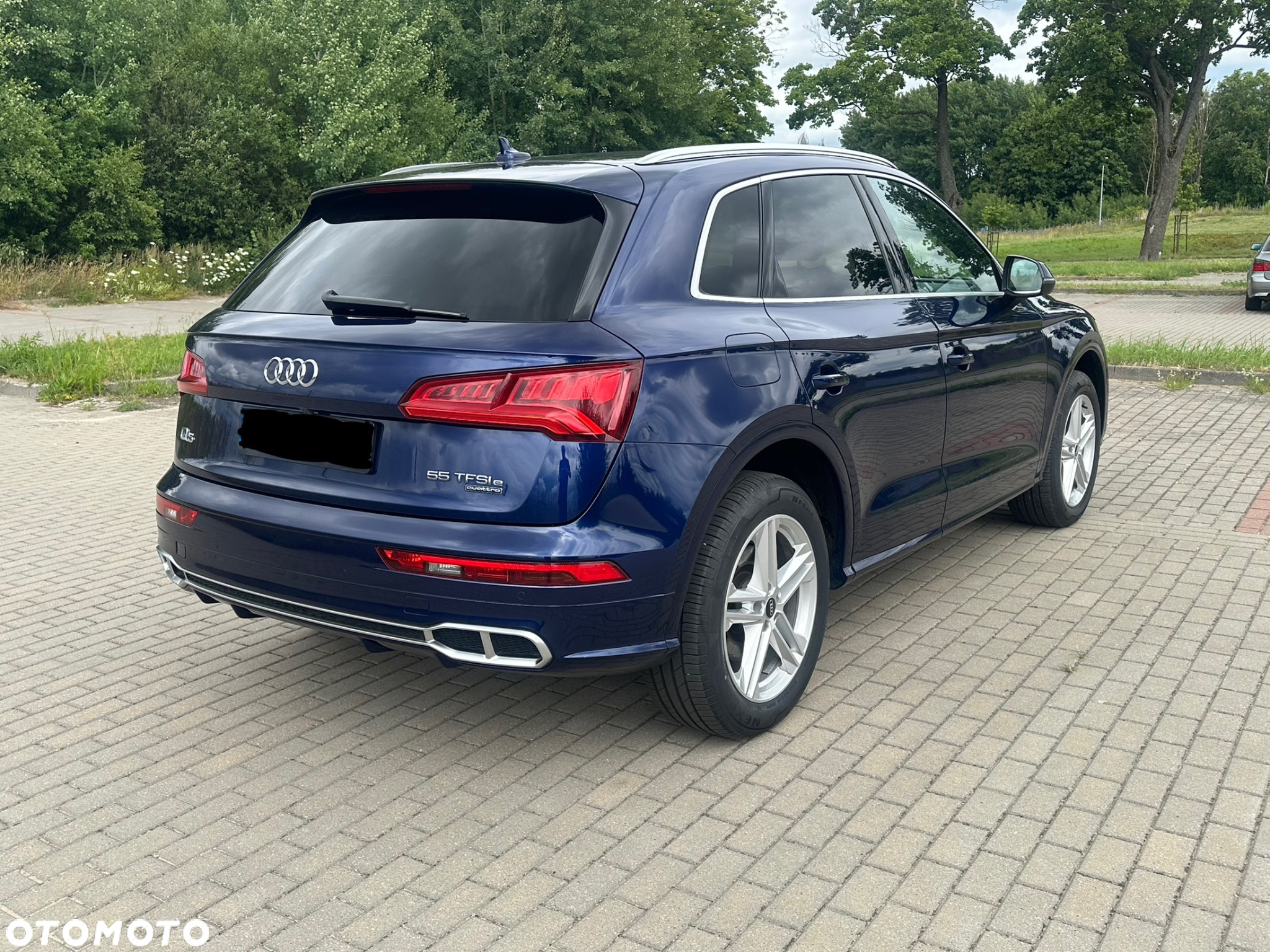 Audi Q5 55 TFSIe quattro S tronic S line - 4