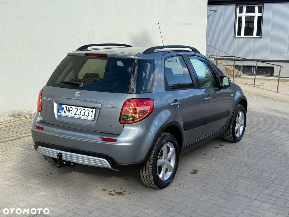 Suzuki SX4 1.6 GS / Premium 4WD - 3