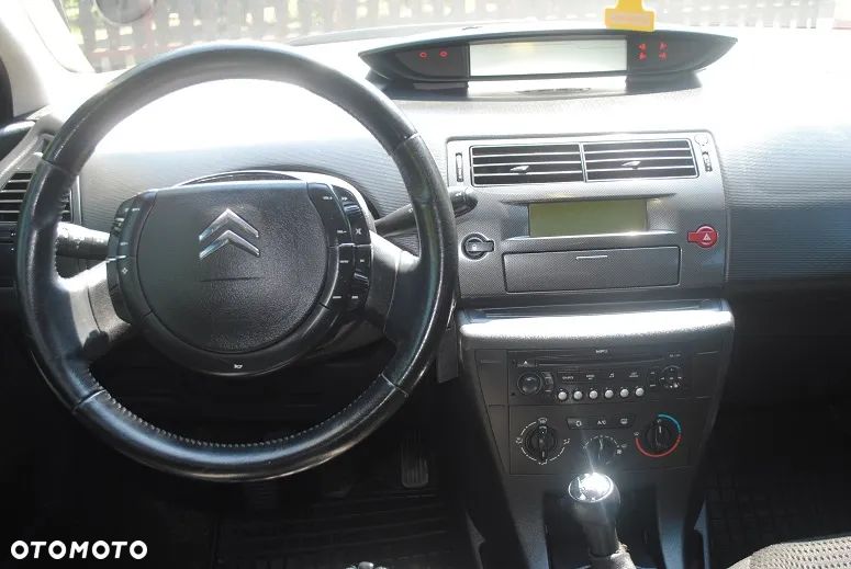 Citroën C4 ver-1-6-vti-attraction - 11