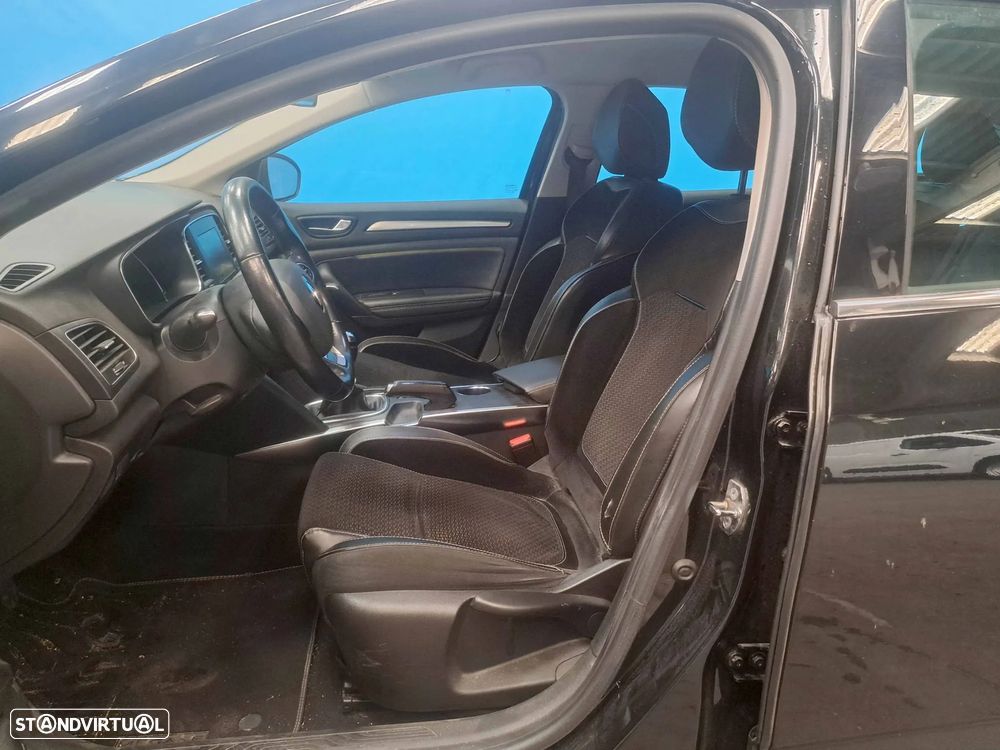 Renault Mégane Sport Tourer 1.5 dCi Limited - 19