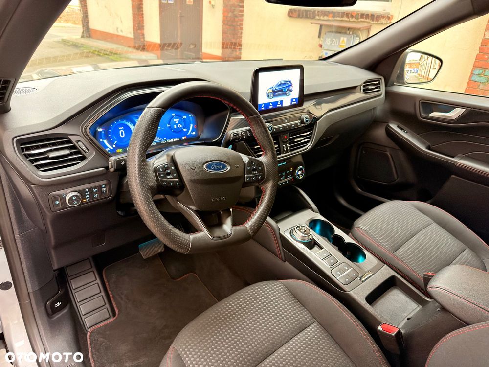 Ford Kuga 2.5P PHEV FWD ST-Line X - 19