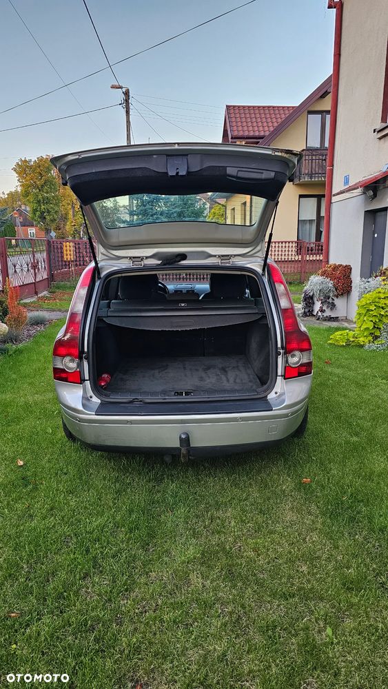Volvo V50 2.0D Kinetic - 11