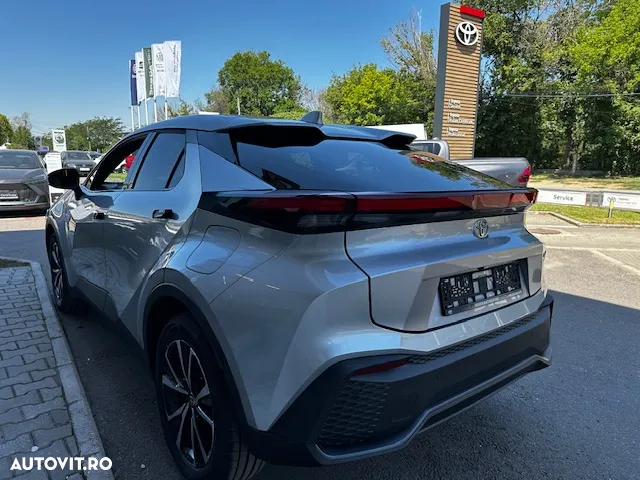 Toyota C-HR - 7