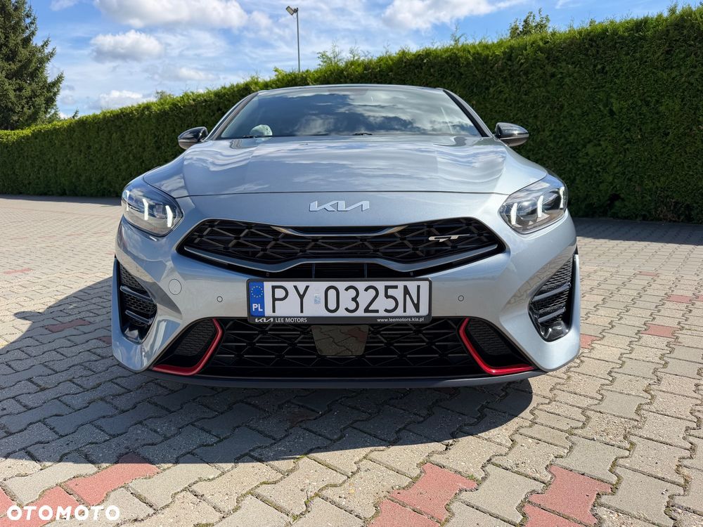 Kia ProCeed 1.6 T-GDI GT DCT - 15