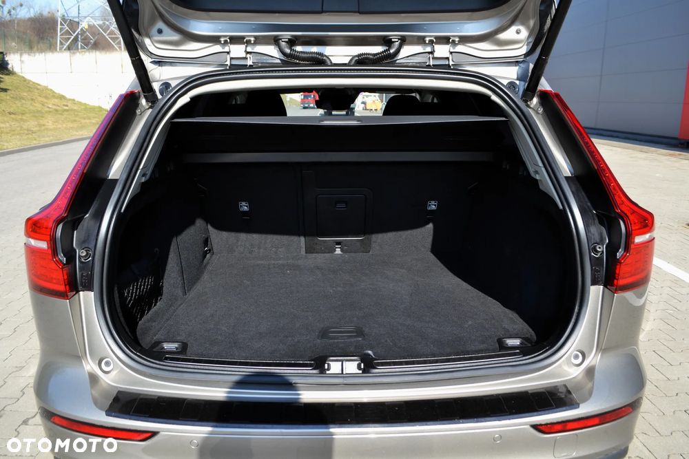 Volvo V60 T5 AWD Geartronic Momentum - 30