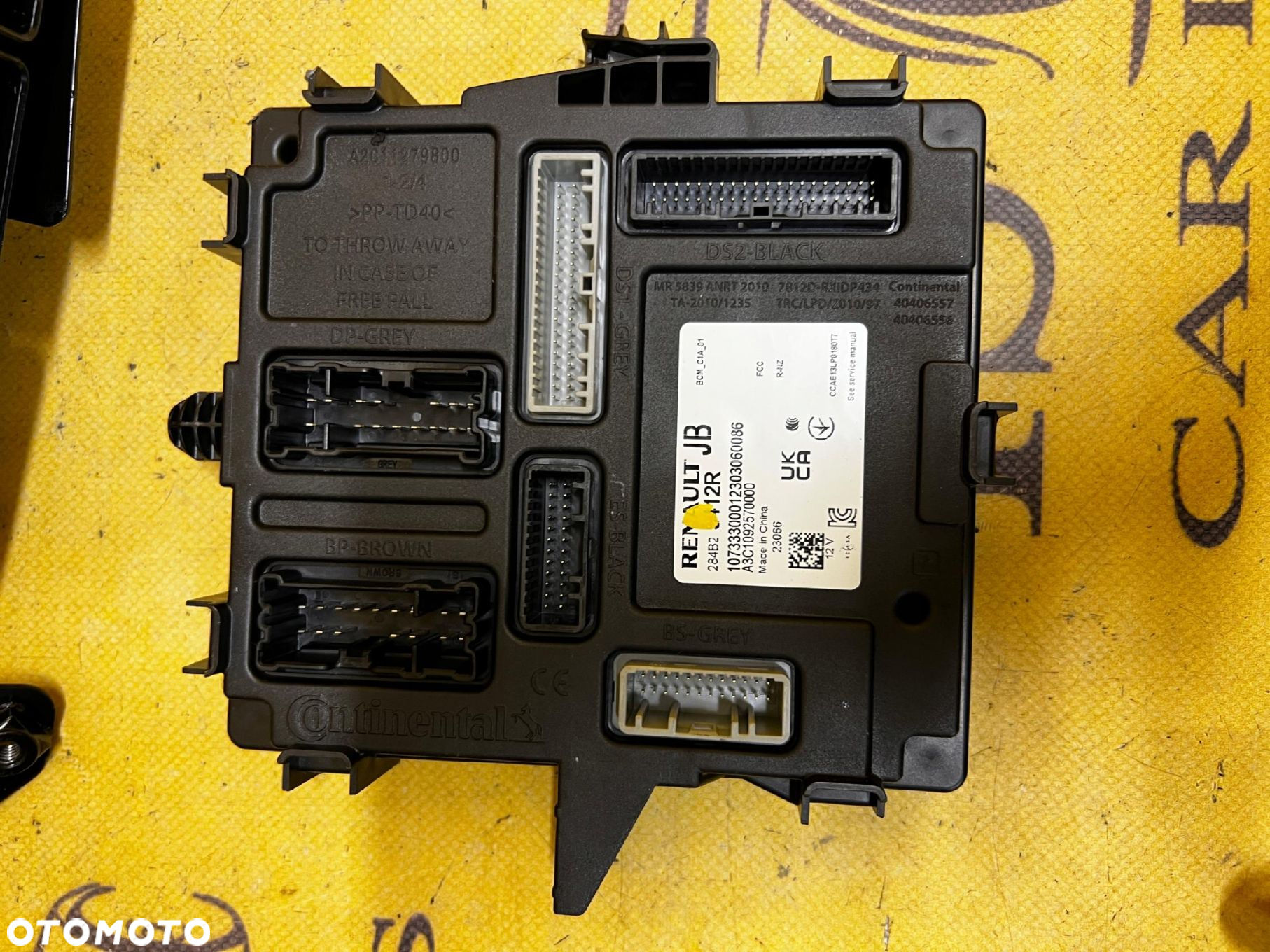 ZESTAW STARTOWY ECU BSI BCM DACIA SANDERO STEPWAY III 2023R 1.0 TCE - 9