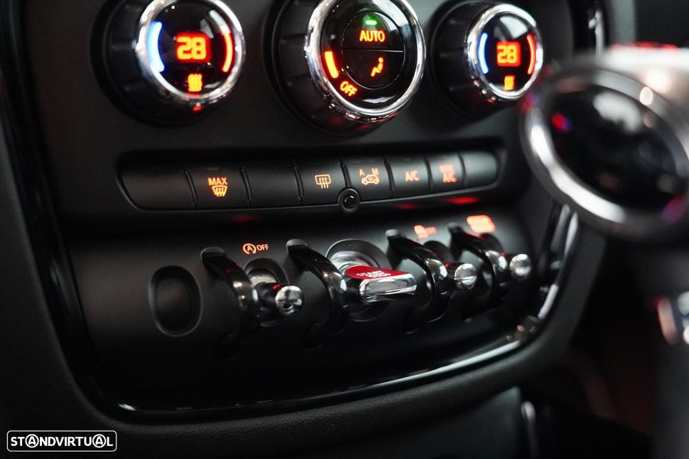 MINI Clubman One D Auto - 19