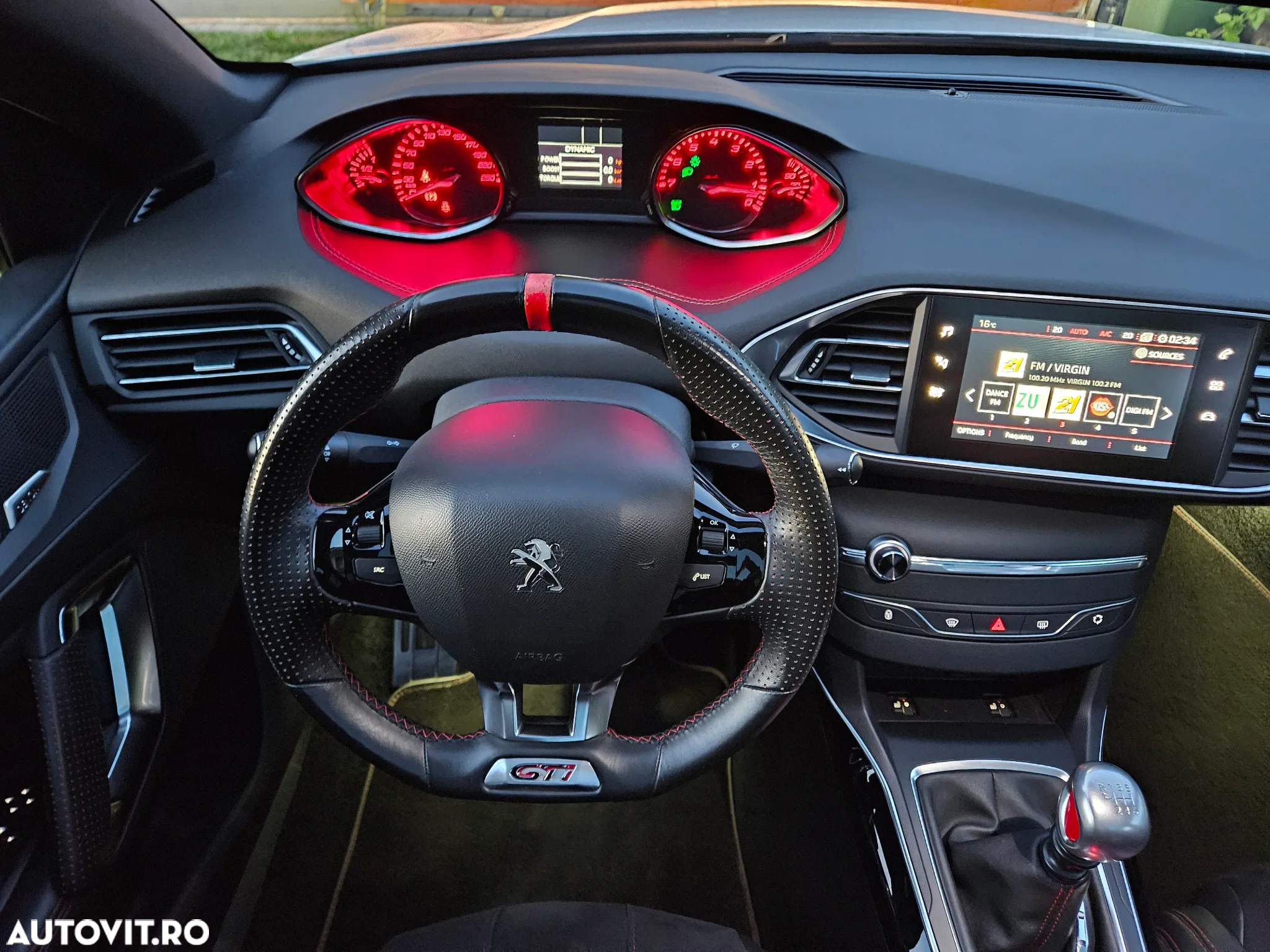 Peugeot 308 GTi by Sport - 17