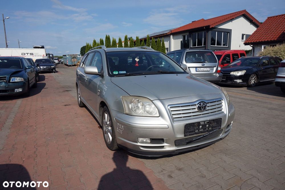 TOYOTA AVENSIS II T25 KOMBI 2003 1C0 2.0 D4D 1CD-FTV 115KM E357 SREBRNY na części - 7