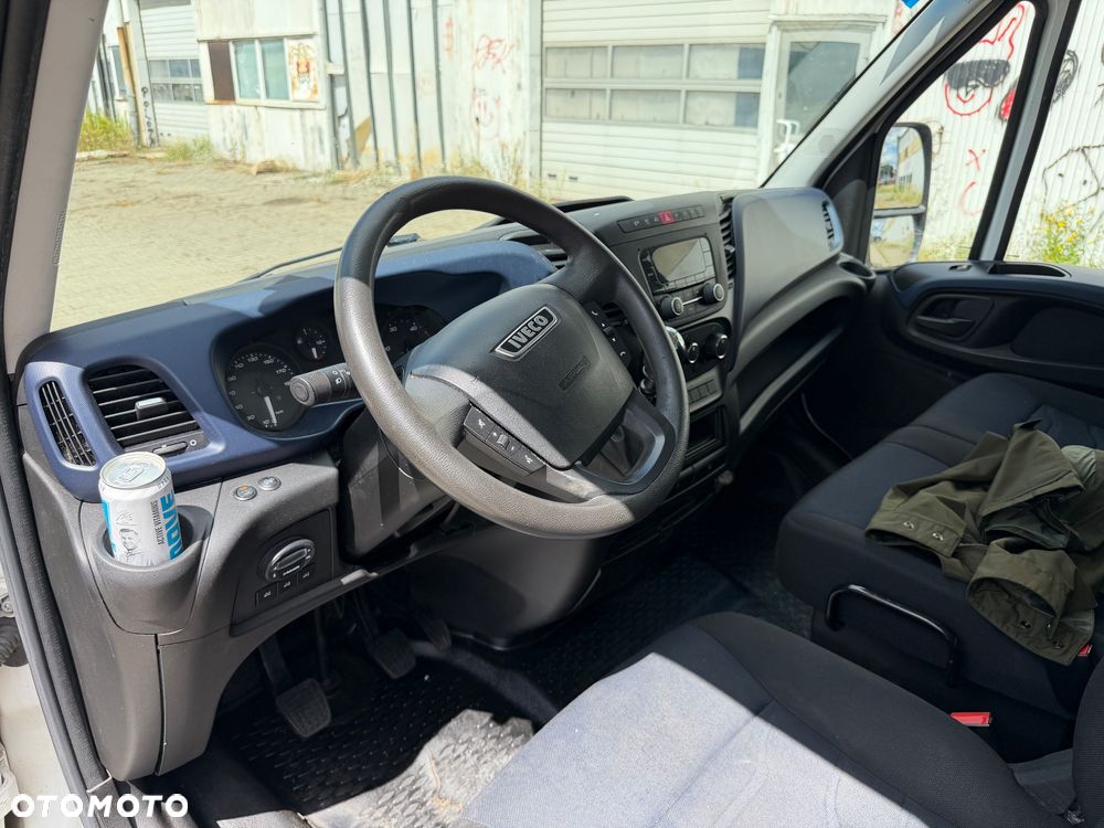 Iveco DAILY 35S14 - 25