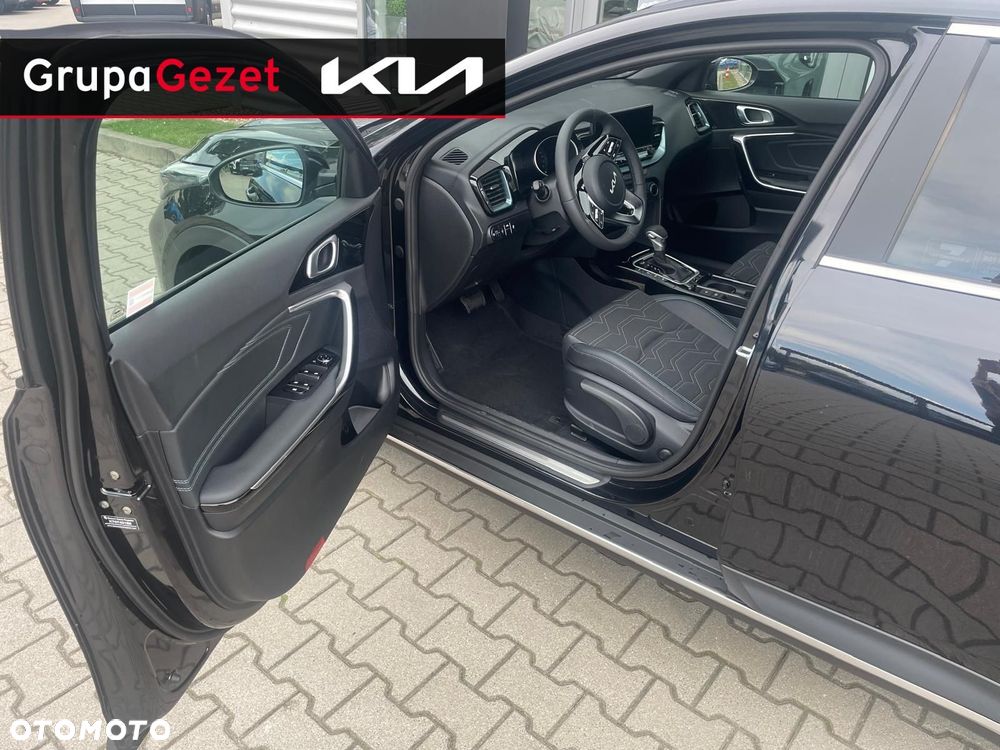 Kia XCeed 1.6 T-GDI Tribute DCT - 13