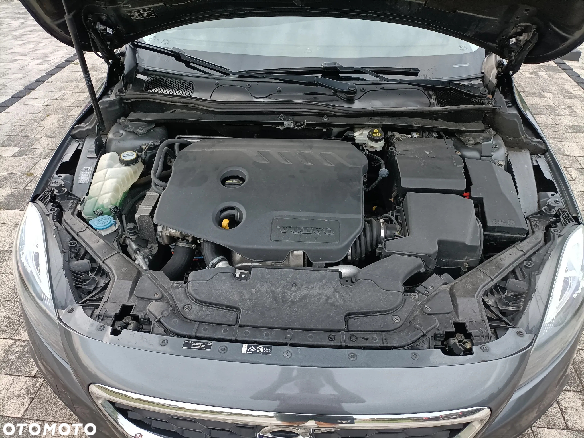 Volvo V40 D2 Momentum - 31