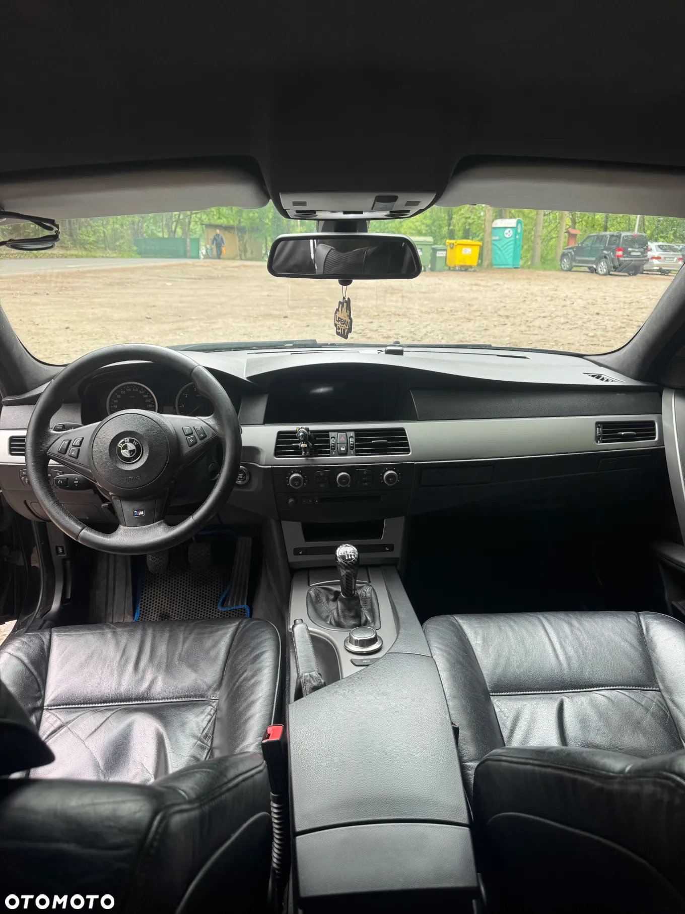 BMW Seria 5 523i - 7